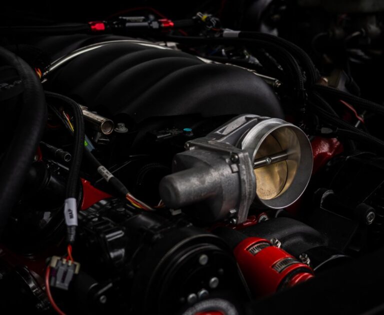 CARBURATOR - ENGINE spare parts Dubai